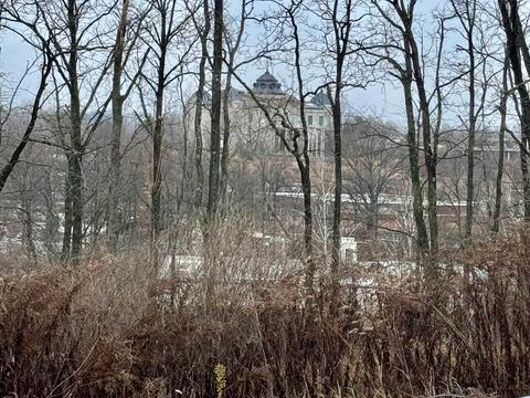 участок по адресу 