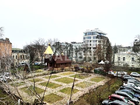 квартира за адресою Велика Житомирська вул., 4-В