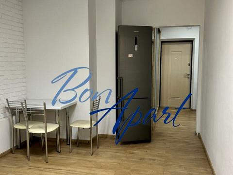 квартира за адресою Володимира Наумовича вул. (Антонова-Овсієнка), 4