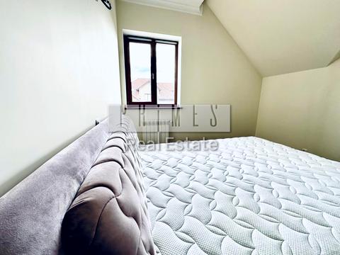 будинок за адресою Молодіжна вул.