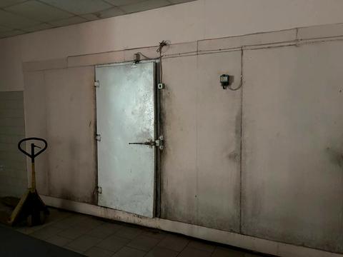 комерційна за адресою Залізничників вул., 5