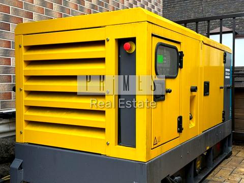 будинок за адресою Київ, Лютнева вул.