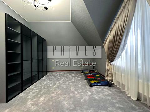 будинок за адресою Київ, Лютнева вул.