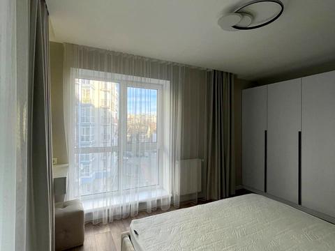 квартира за адресою Залізнична вул., 9