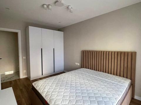 квартира за адресою Залізнична вул., 9