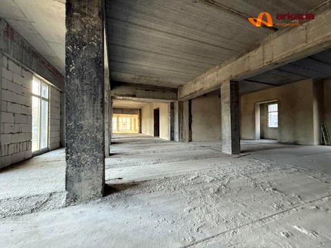 комерційна за адресою Хіміків вул., 1