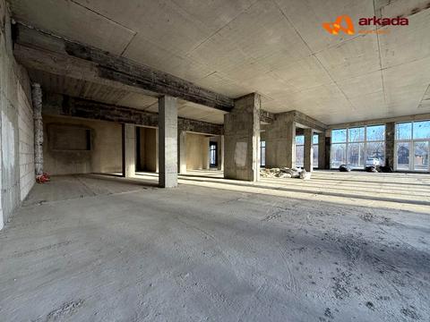 комерційна за адресою Хіміків вул., 1