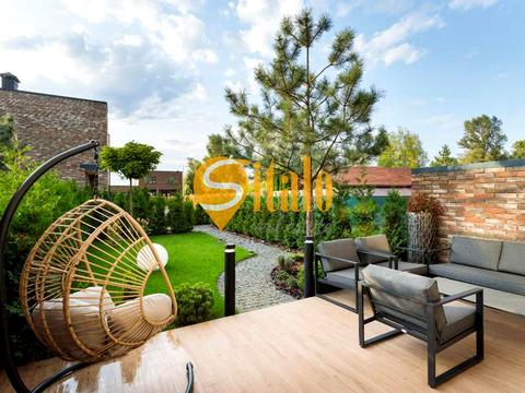 дом по адресу Русанівська