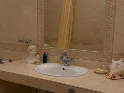 квартира за адресою Панаса Мирного вул., 28-А