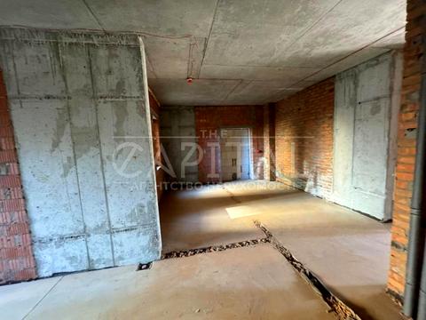 комерційна за адресою Юрія Кондратюка вул., 5