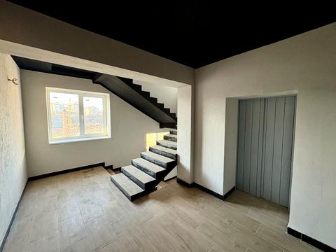 квартира за адресою Степана Бандери вул., 60а