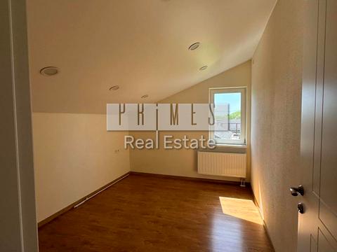 будинок за адресою с. Крушинка, весняна