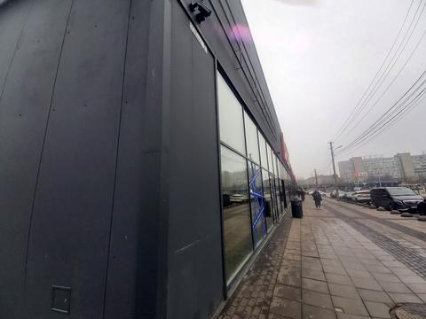 комерційна за адресою Дніпро, Ламана вул., 2