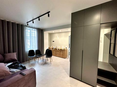 квартира по адресу Челюскина ул., 5