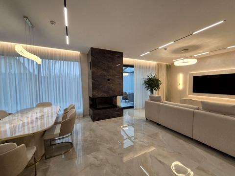 будинок за адресою Острівна вул.