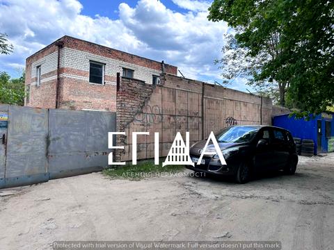 комерційна за адресою Леоніда Каденюка вул. (Пацаєва), 21