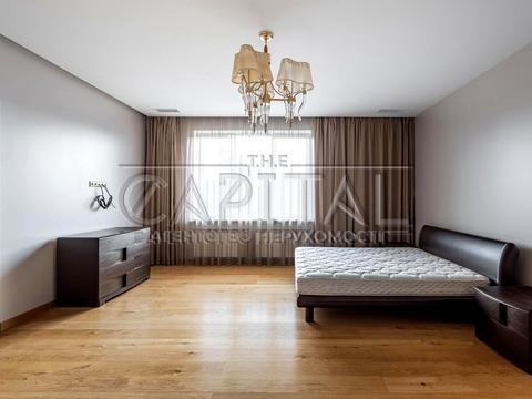 будинок за адресою Анатолія Солов'яненка вул.