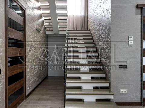 будинок за адресою Анатолія Солов'яненка вул.