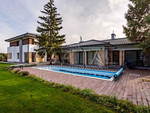 будинок за адресою Анатолія Солов'яненка вул.