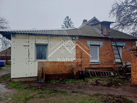 будинок за адресою родини Харчинків, 13