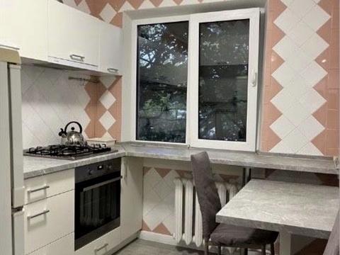 квартира по адресу Генерала Петрова ул., 48