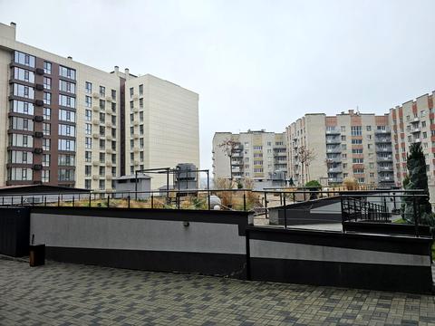 квартира за адресою Левка Лук'яненка вул. (Василя Жуковського), 16, 18, 20, 24