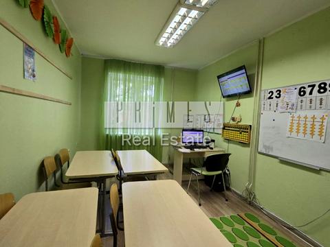 комерційна за адресою Київ, Володимира Івасюка просп. (Героїв Сталінграду), 20-А