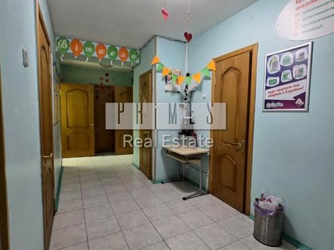 комерційна за адресою Київ, Володимира Івасюка просп. (Героїв Сталінграду), 20-А