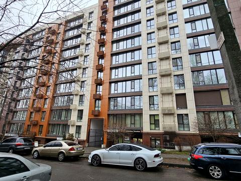 квартира за адресою Левка Лук'яненка вул. (Василя Жуковського), 16, 18, 20, 24