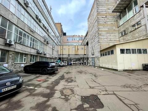 коммерческая по адресу Ивана Дзюбы ул. (Сімʼї Сосніних), 3