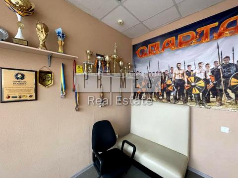 коммерческая по адресу Ивана Дзюбы ул. (Сімʼї Сосніних), 3