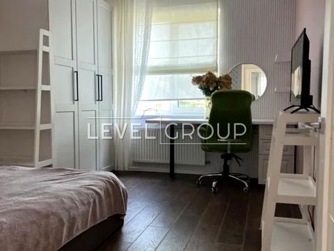 будинок за адресою Русанівські сади вул.