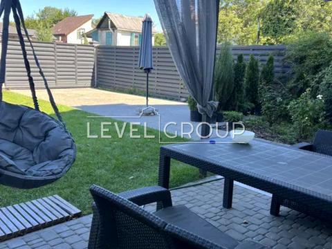 будинок за адресою Русанівські сади вул.