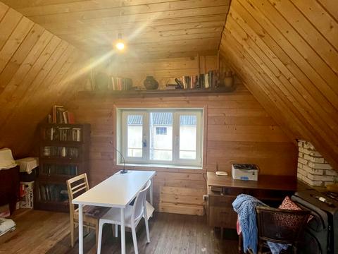 будинок за адресою вул. Хвойна, 28