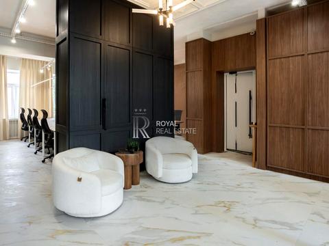 комерційна за адресою Еспланадна вул., 32В