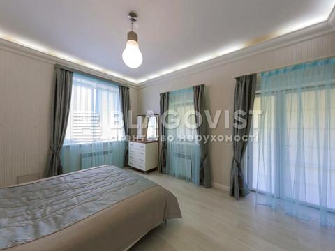 будинок за адресою Богатирська вул.