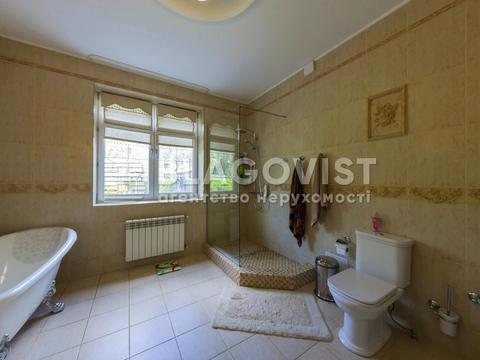 будинок за адресою Богатирська вул.