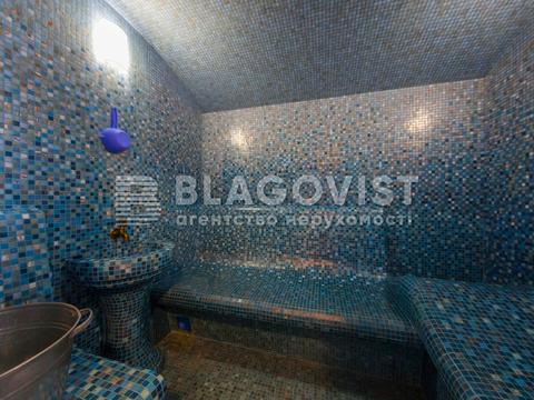 будинок за адресою Богатирська вул.