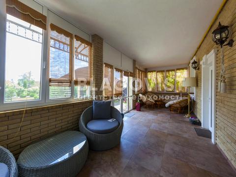 будинок за адресою Богатирська вул.