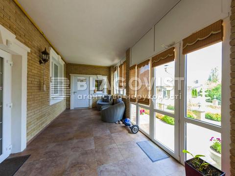 будинок за адресою Богатирська вул.