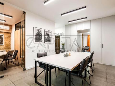 комерційна за адресою Лабораторний пров., 22