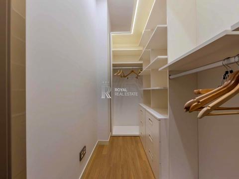 квартира за адресою Андрія Верхогляда вул. (Михайла Драгомирова), 20