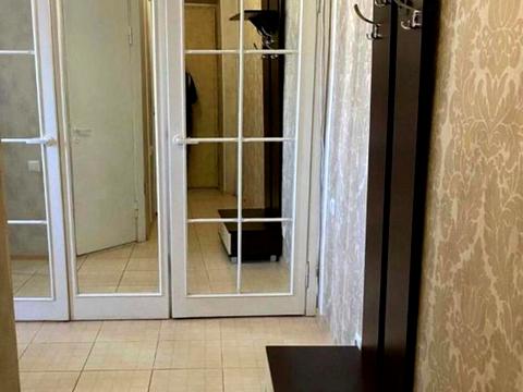 квартира за адресою Русанівська набережна вул., 8