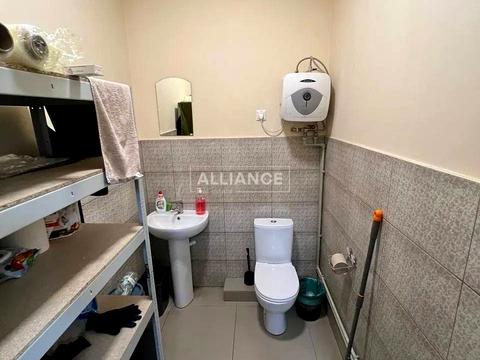 комерційна за адресою Василя Стуса вул., 40