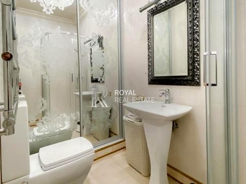 квартира за адресою Андрія Верхогляда вул. (Михайла Драгомирова), 16