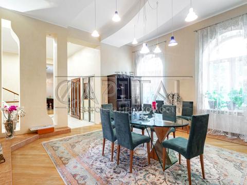 дом по адресу Борщаговская ул.