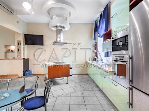 дом по адресу Борщаговская ул.