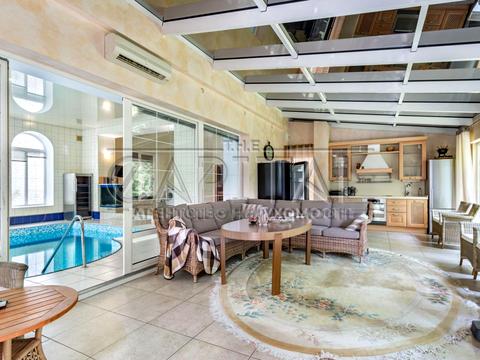 дом по адресу Борщаговская ул.