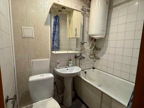 квартира за адресою Ірпінська вул. (Абхазька), 4-А