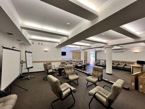 комерційна за адресою Грушевського вул., 2А